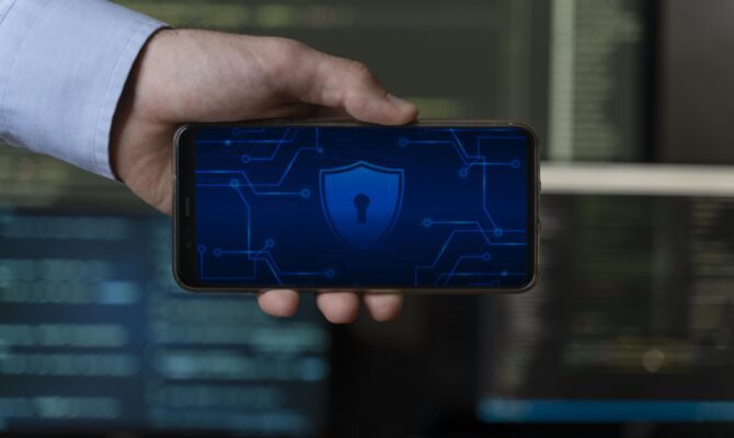 Staying safe online – an important note ⚠️