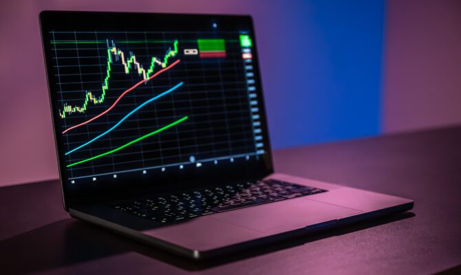 Are altcoins officially dead?